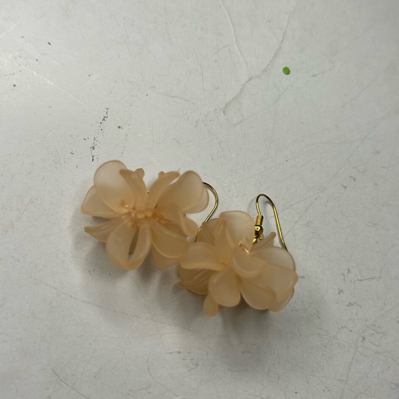 Peach Flower Drop Earrings - Picture 2 of 3
